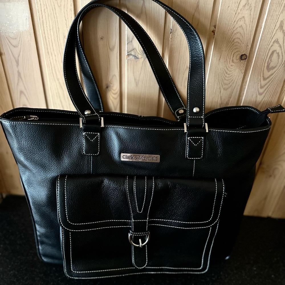 CLARK AND MAYFIELD TOTE Excellent Used Condition WOW